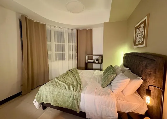 Stylish 1br In 101 Newport Near Naia Apartment Manila