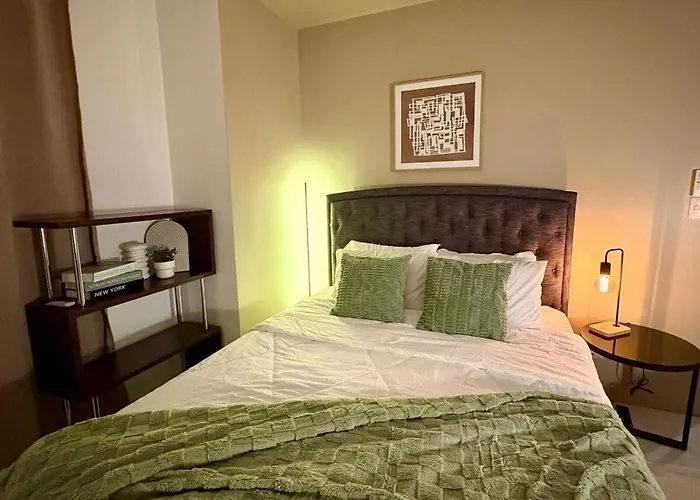 Stylish 1br In 101 Newport Near Naia Manila